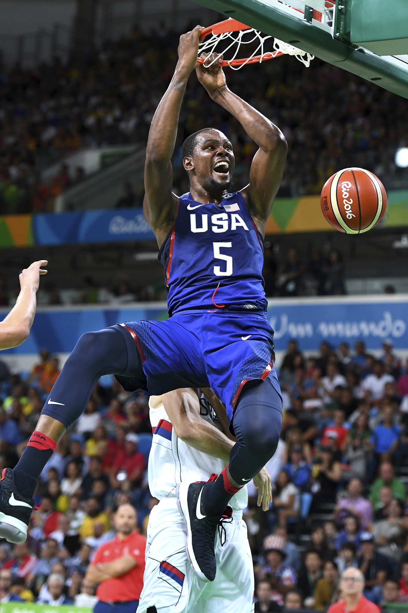 Team USA makes statement in men’s basketball gold-medal thrashing of Serbia