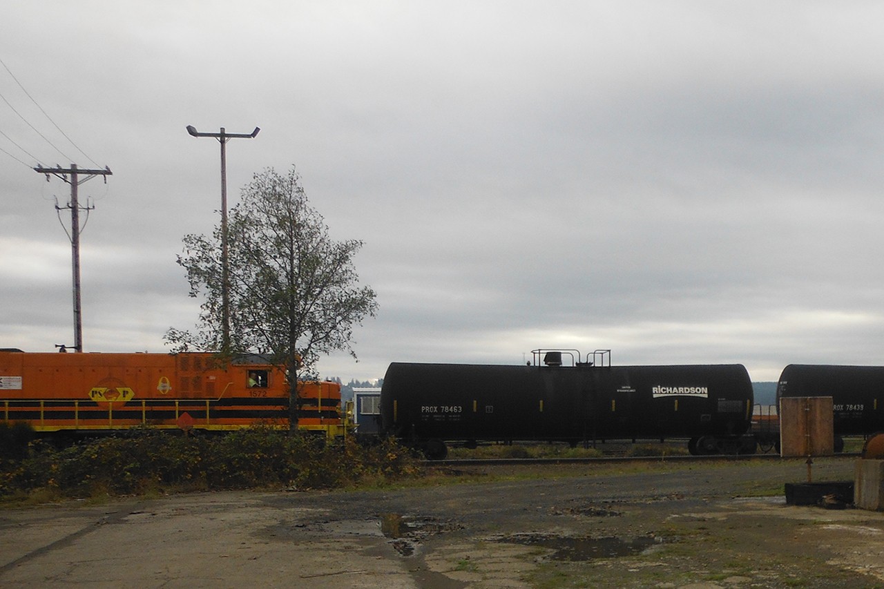 Pictured is a portion of a train at Poynor Yard, a major switching station, heading west toward the Port Tuesday. More trains travelling to Contanda Port property through Poynor Yard, which runs for just less than a mile between South H Street and South Washington Street, would create longer vehicle delays at numerous cross streets between Gateway Plaza and the Port, according to the project’s final EIS.