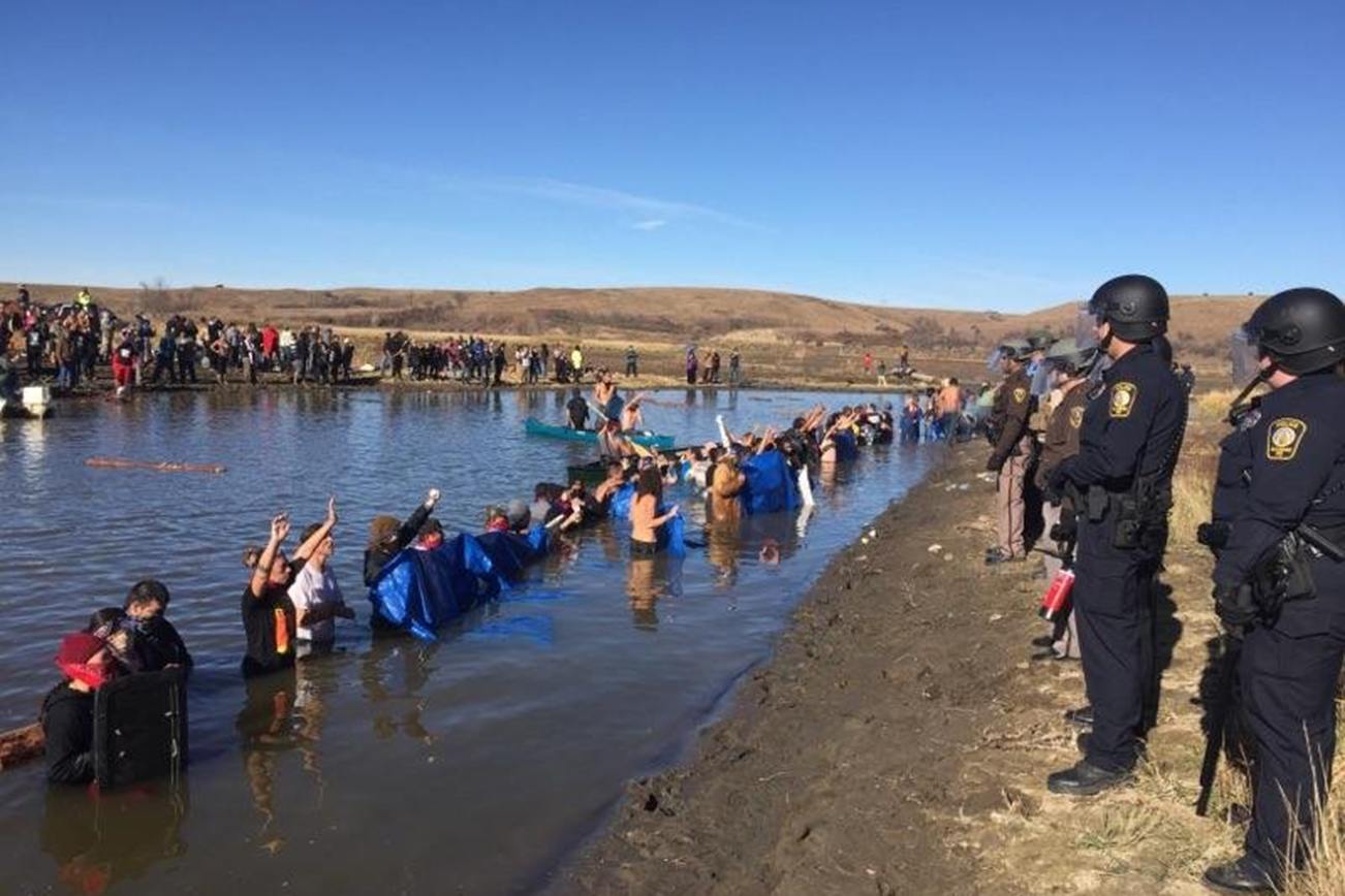 Washington tribes urge that Obama stop, reroute Dakota Access Pipeline