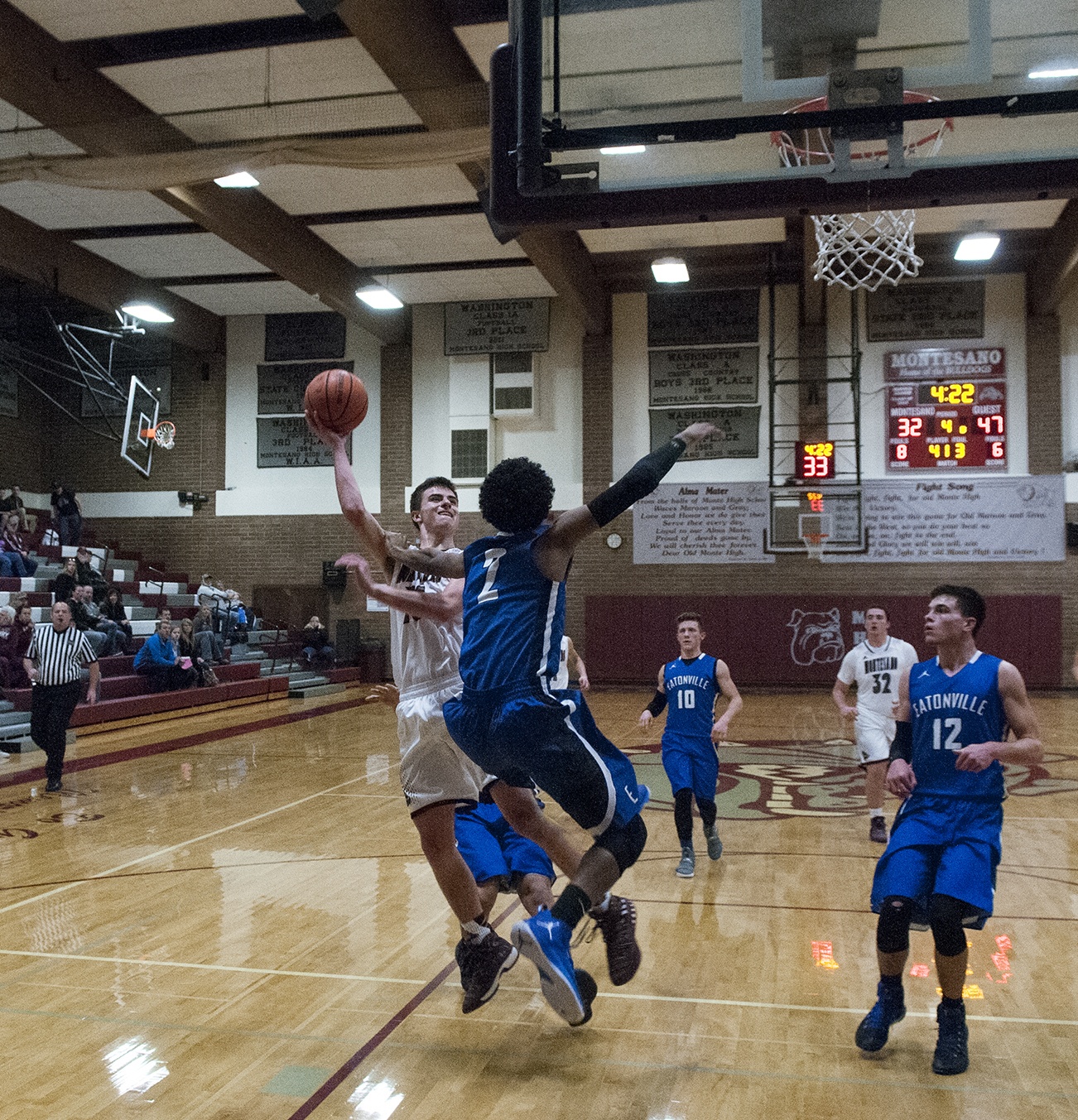 Eatonville boys overpower Montesano