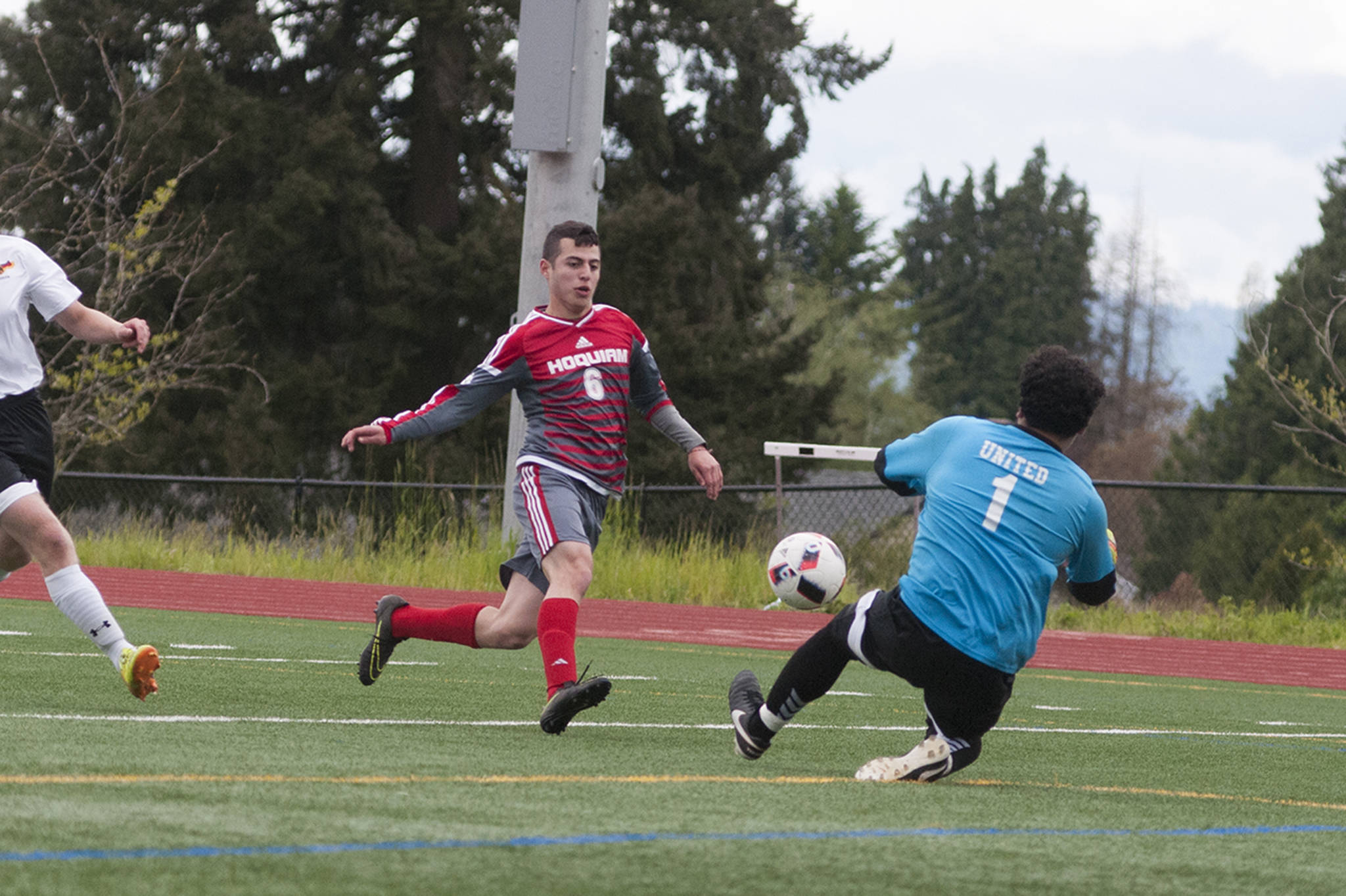 District 1A soccer: Grizzlies nipped by United in championship game; Bulldogs eliminated