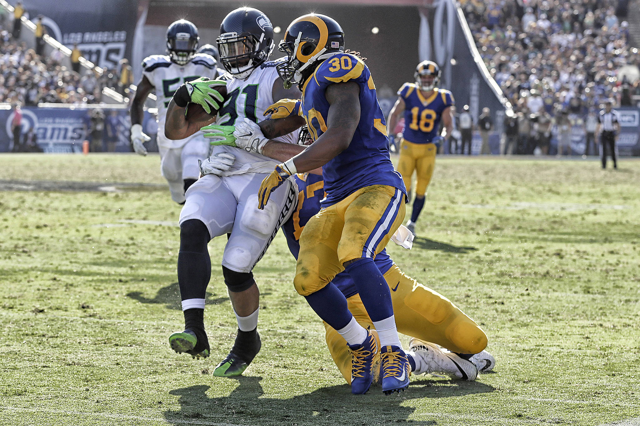 Seahawks show upstart Rams that the NFC West still belongs to them