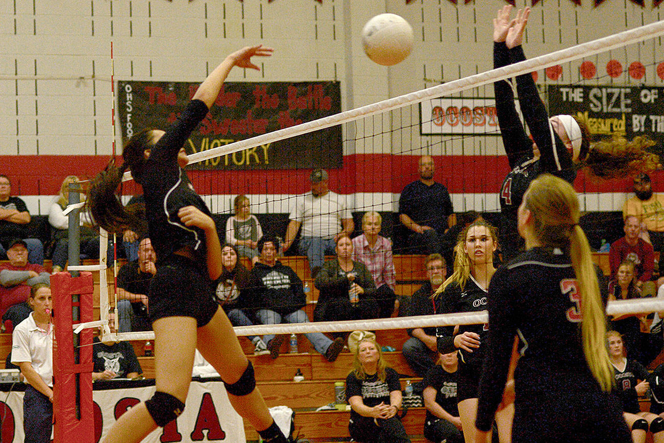 Raymond hands Ocosta first league volleyball loss