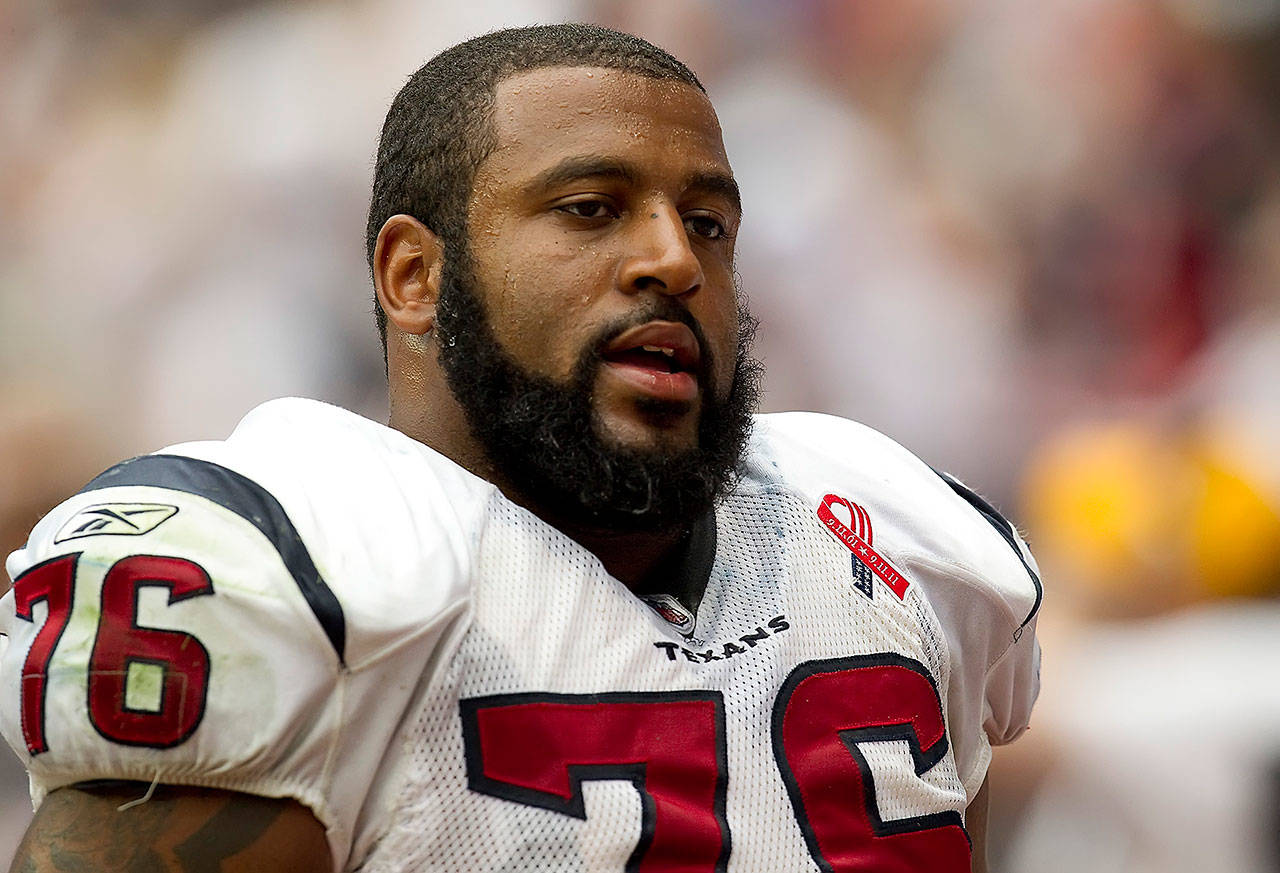 Seahawks trade for Houston left tackle Duane Brown