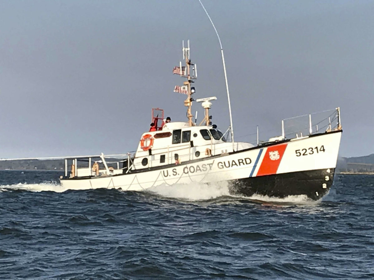 Triumph tows disabled dragger with 42,000 lbs of fish aboard through ...