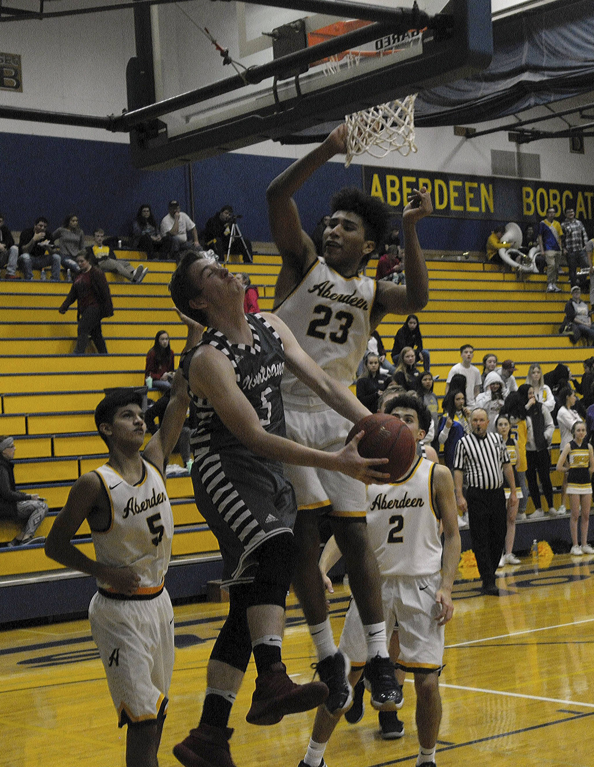 Montesano boys topple Aberdeen