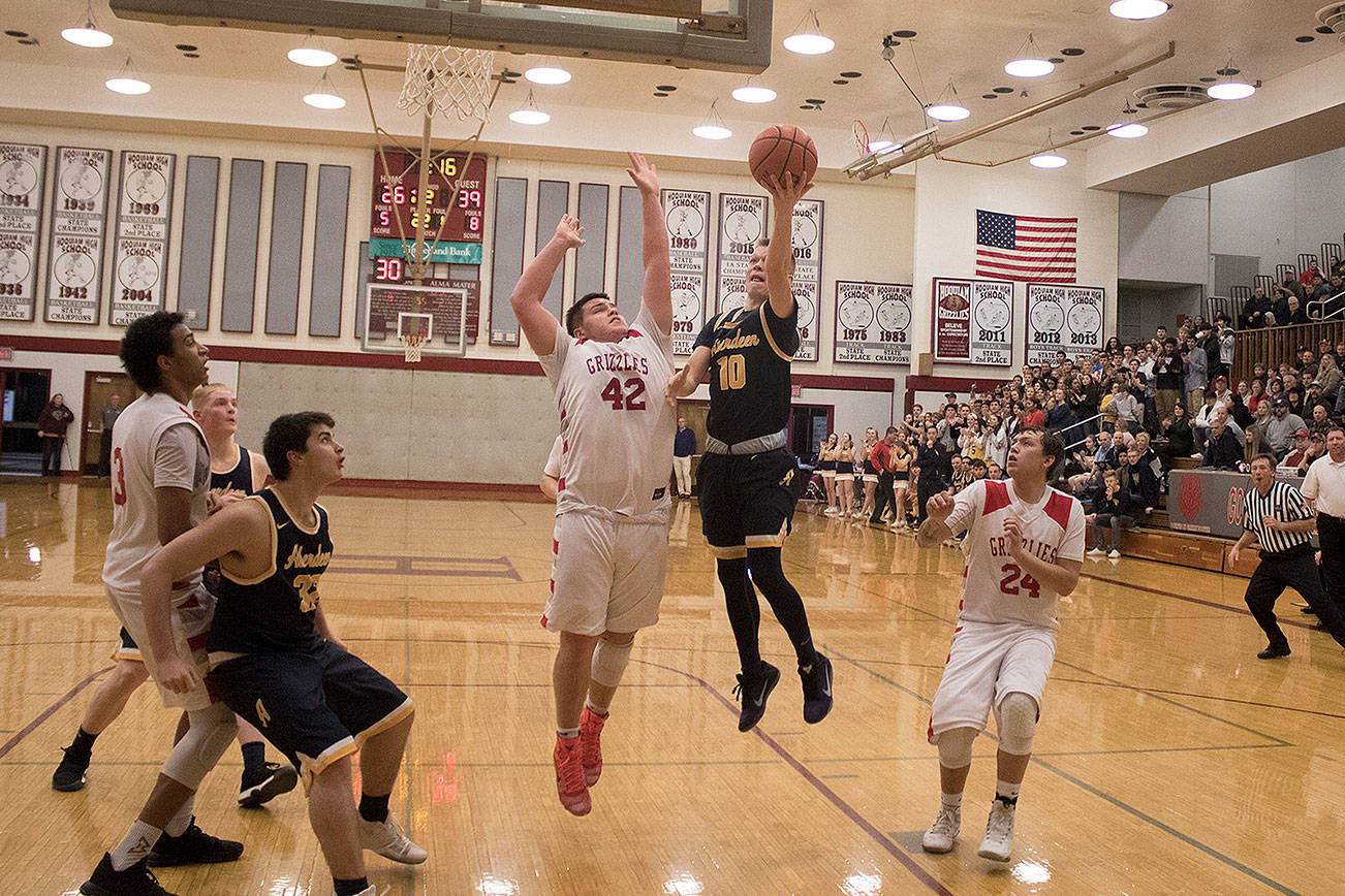 Dublanko leads Aberdeen boys past Hoquiam