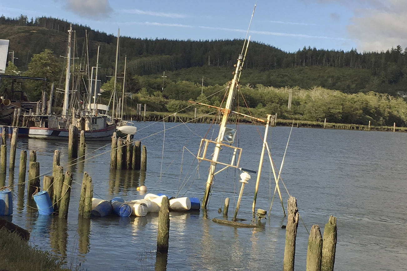 Boat that sank in Hoquiam River in March has not yet been removed