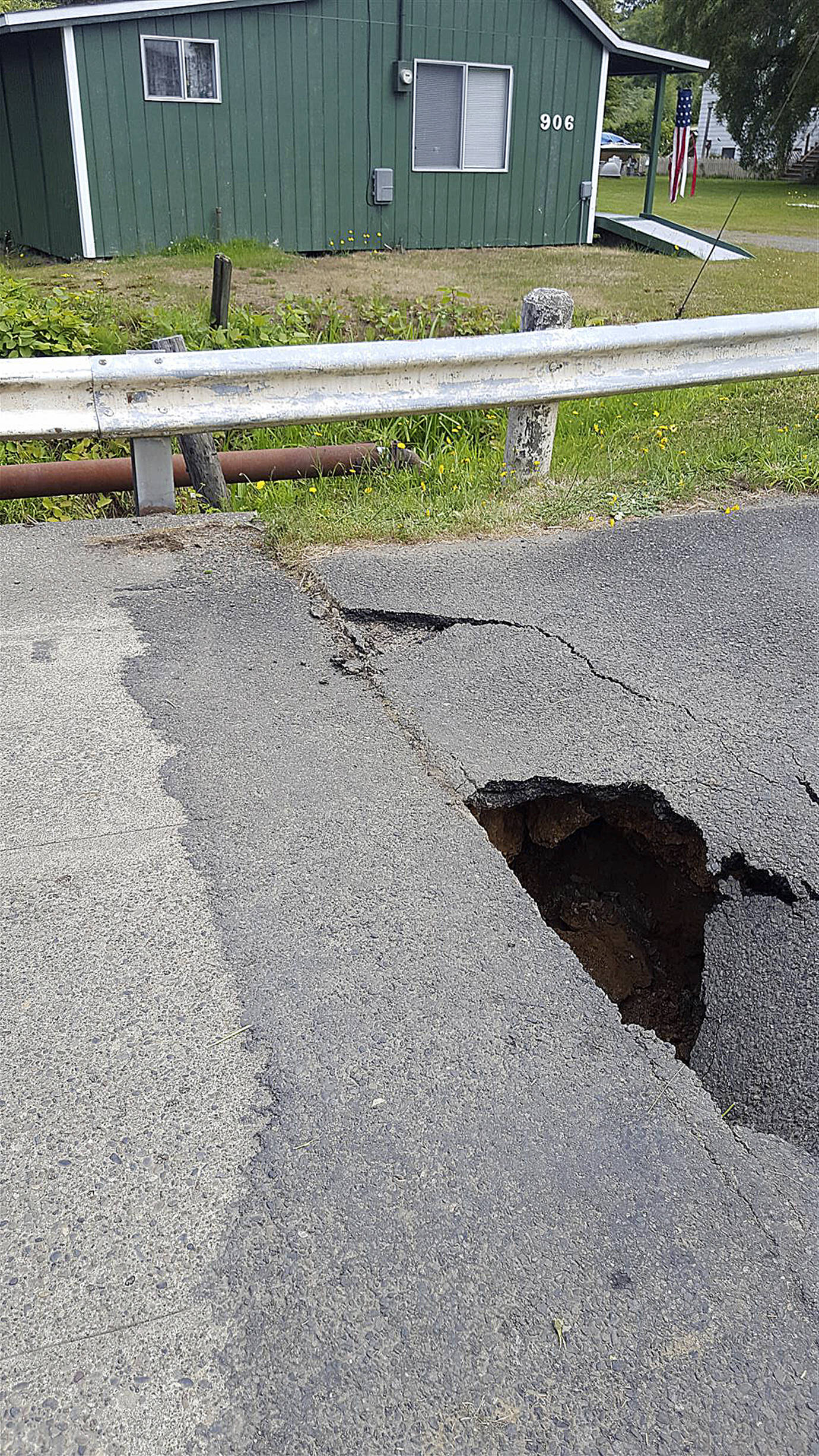 COURTESY GRAYS HARBOR COUNTY PUBLIC WORKS                                A view underneath the Cranberry Road Bridge looking downstream shows the erosion damage to the bridge’s support system.