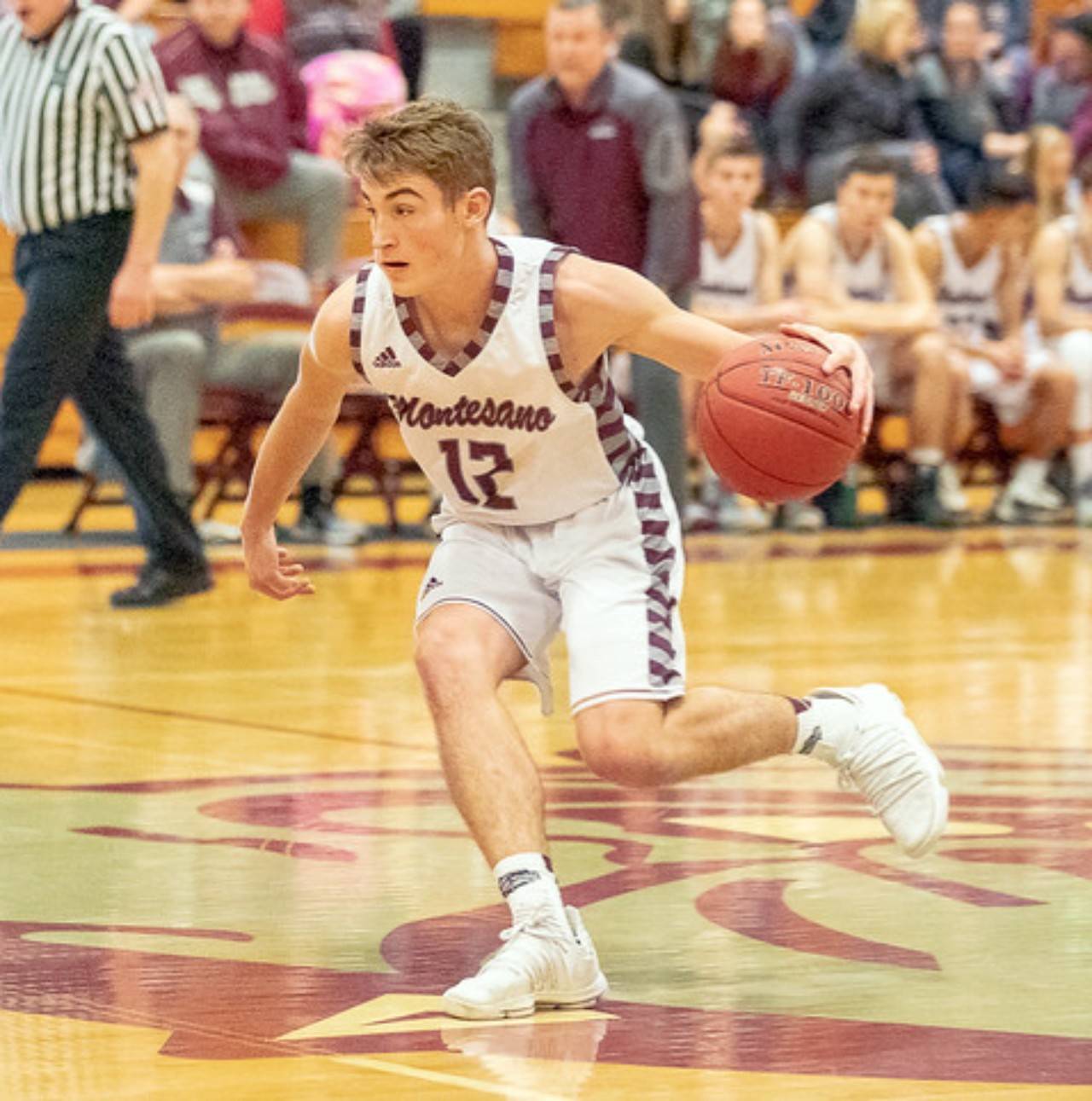 Montesano guard Sam Winter, seen here in a file photo, scored 25 points to lead the Bulldogs over Eatonville on Tuesday in Montesano. (Photo by Shawn Donnelly)