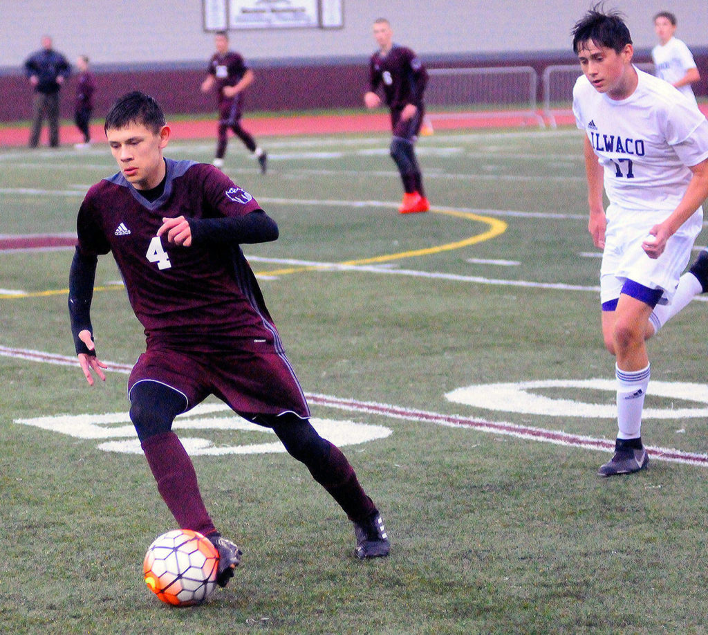 Thursday Prep Roundup: Muro scores hat trick as Montesano blasts Ilwaco ...