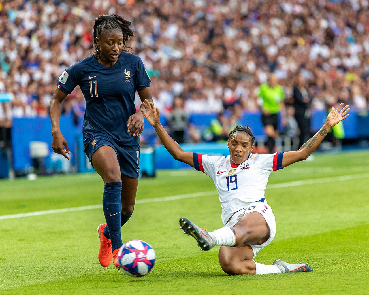 Megan Rapinoes Two Goals Send Us To 2 1 Win Over France Into World Cup Semifinals The Daily 