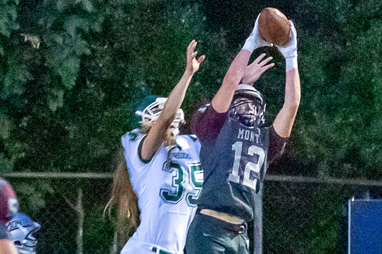 Montesano routs fourth straight opponent in 70-12 drubbing of Port Angeles