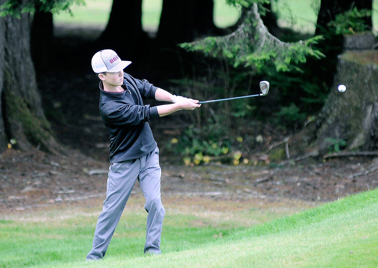 Montesano’s depth leads to boys golf win over Hoquiam