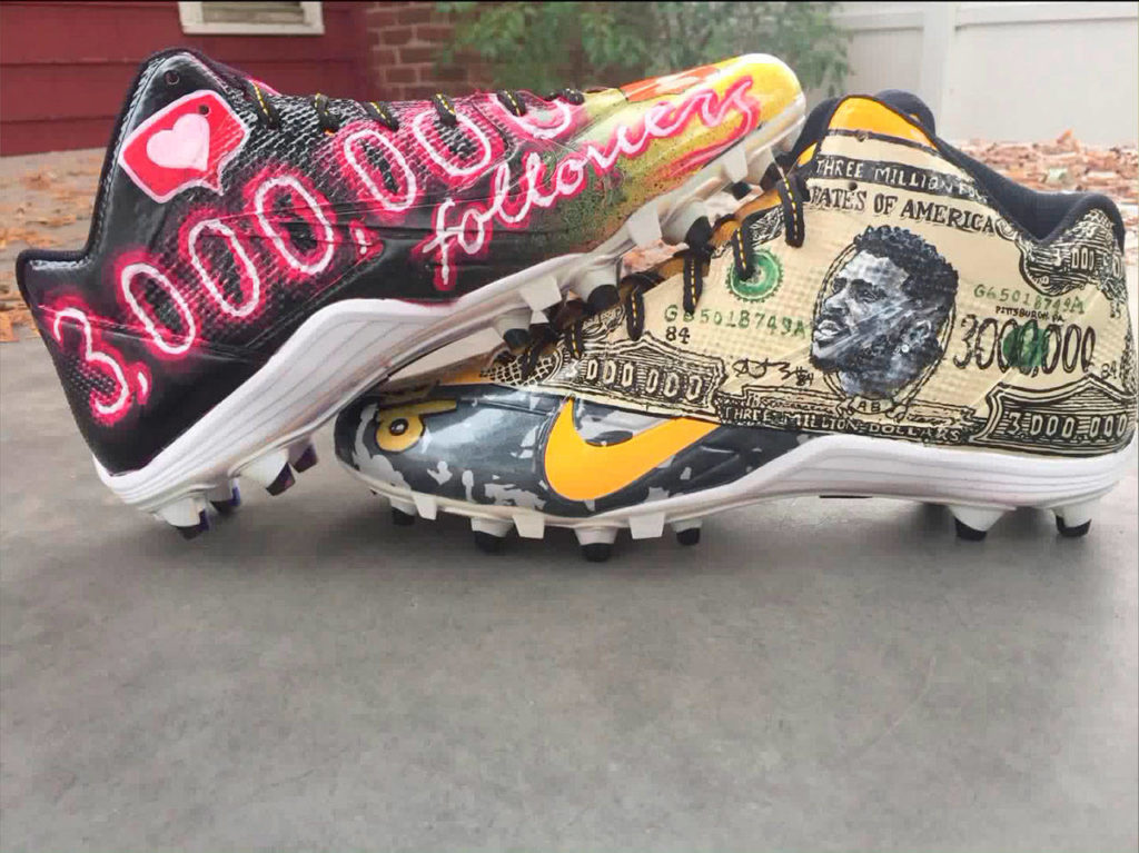 Seahawks honor mothers, fathers, sons during ‘My Cause, My Cleats ...