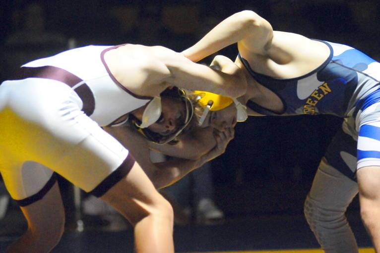 Wrestling Roundup: Aberdeen boys place second at own Kickoff Classic Tournament