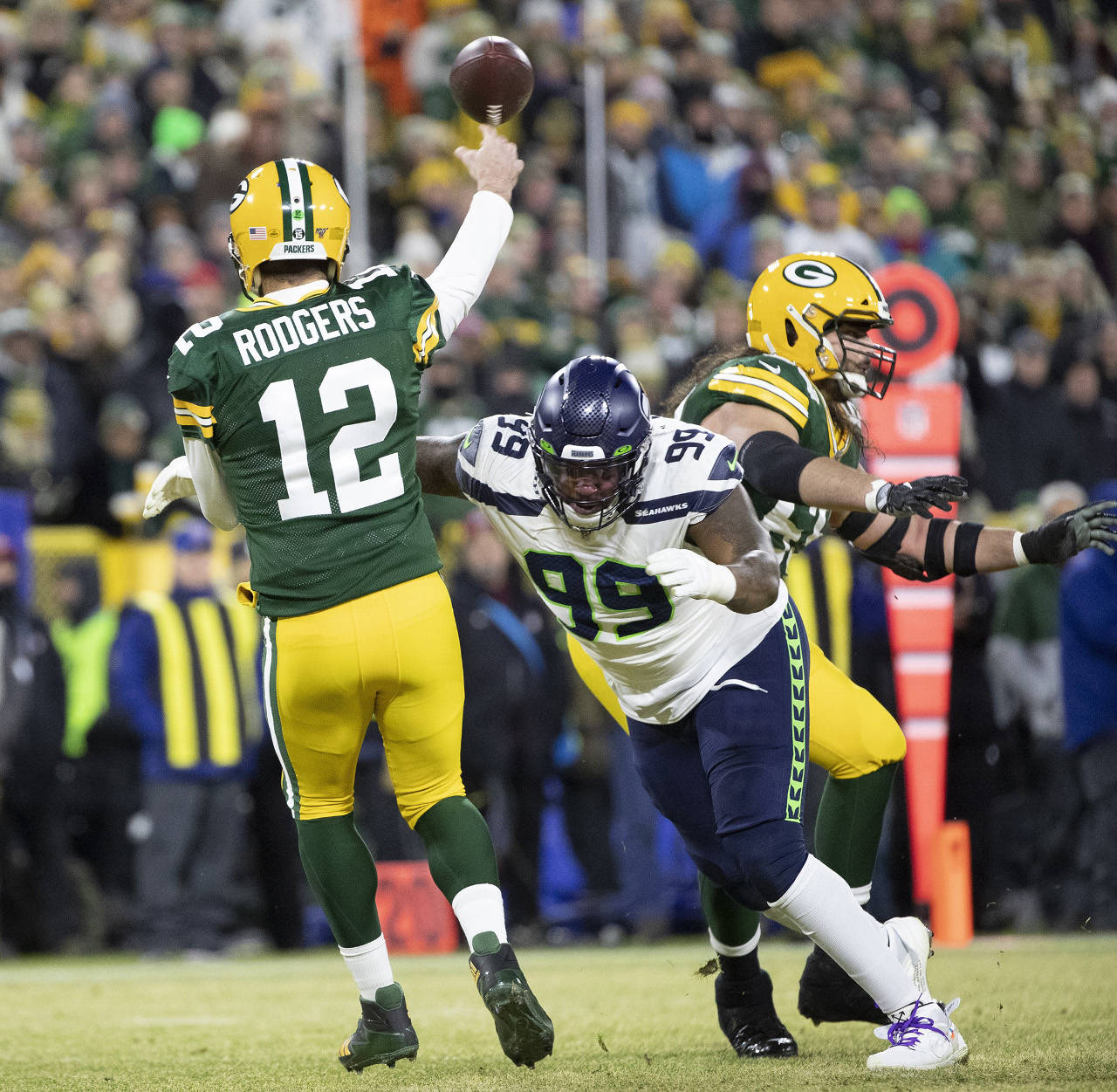 Seahawks season ends with 28-23 loss to Packers in divisional