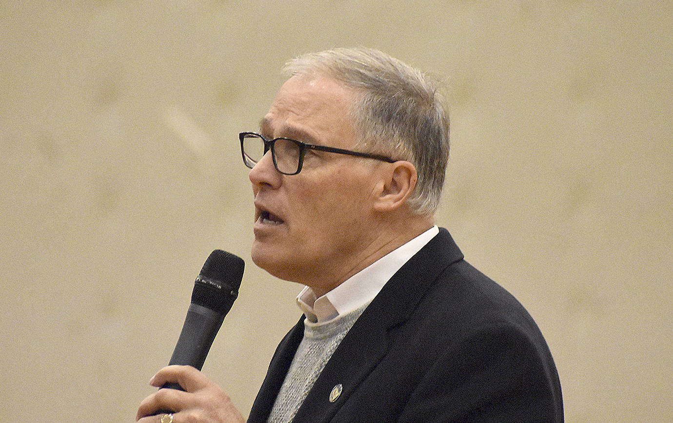 DAN HAMMOCK | GRAYS HARBOR NEWS GROUP                                 Gov. Jay Inslee congratulated Hoquiam High School students on their Food Ball victory over Aberdeen as he began his talk Wednesday.