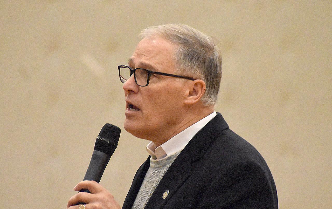 DAN HAMMOCK | GRAYS HARBOR NEWS GROUP                                 Gov. Jay Inslee congratulated Hoquiam High School students on their Food Ball victory over Aberdeen as he began his talk Wednesday.