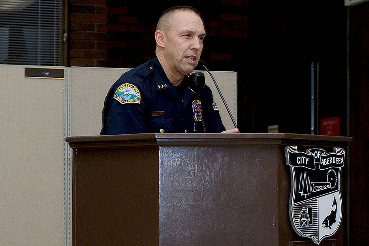 Aberdeen Police Chief Steve Shumate briefs City Council about public safety considerations of the homeless camp at a workshop on Jan. 29. (Thorin Sprandel | Grays Harbor News Group)