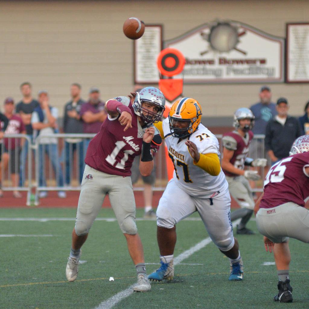 Led By Defense Big Plays Montesano Shuts Out Aberdeen The Daily World 1970