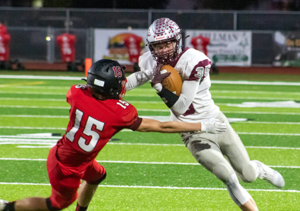 Prep Football Roundup: Montesano beats Shelton for fourth-straight ...