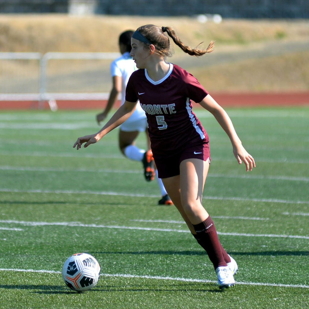 Tuesday Roundup Montesano Elma Win On The Pitch To Set Up Round 2 Of Showdown The Daily World 7208