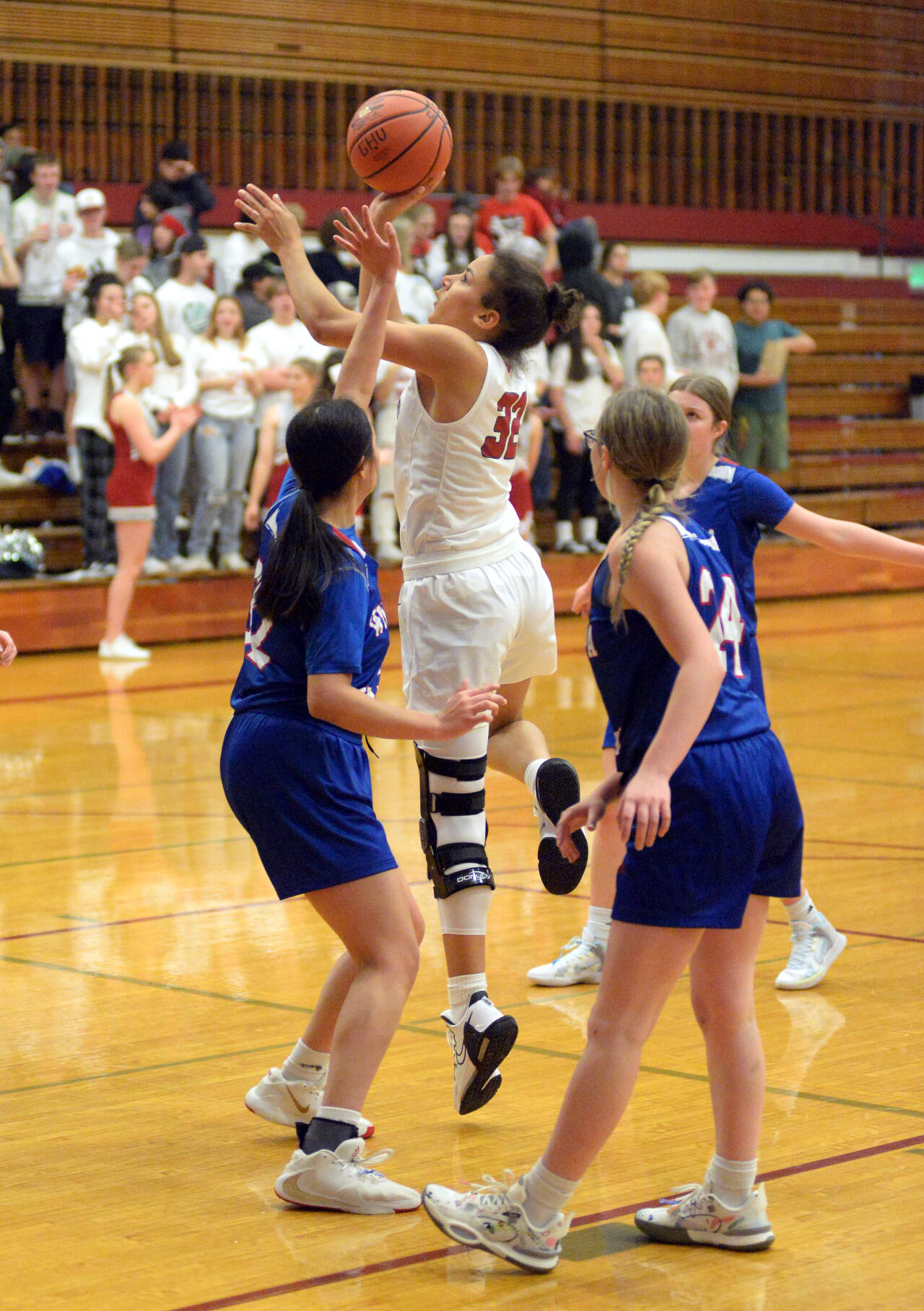 Girls Prep Basketball Roundup Raymond Rolls In Rout Of Ocosta The