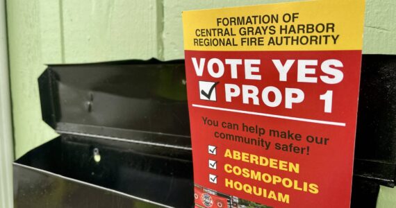 Michael S. Lockett / The Daily World
Central Grays Harbor Firefighters, the union of Aberdeen and Hoquiam firefighters, has been getting out in support of the proposed creation of a regional fire authority in the three cities of Aberdeen, Cosmopolis and Hoquiam.