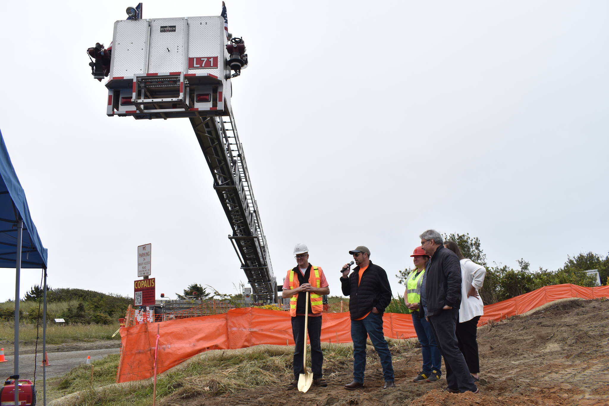 The Ocean Shores Fire Department showed off its Ladder 71 truck at the High Dune Trail groundbreaking ceremony on Friday, June 16. (Clayton Franke / The Daily World)