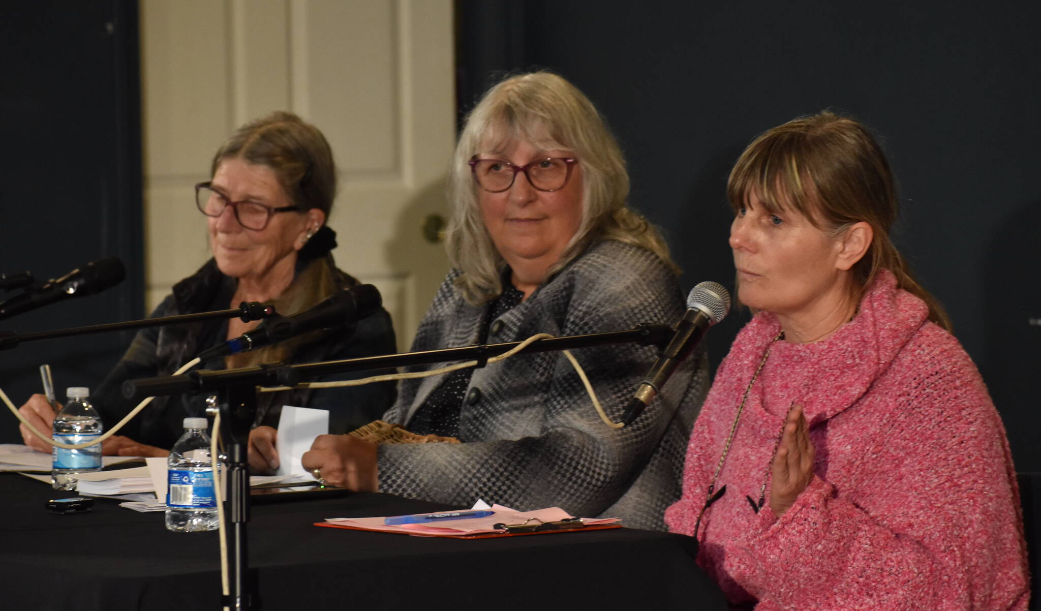 Lisa Griebel, right, speaks at a city council candidate's forum hosted by Voice of the Shores at the Ocean Shores Lions Club on Wednesday, Oct. 4. Griebel and Susan Conniry, far left, are candidates for Position 3 on the Ocean Shores City Council. (Clayton Franke / The Daily World)