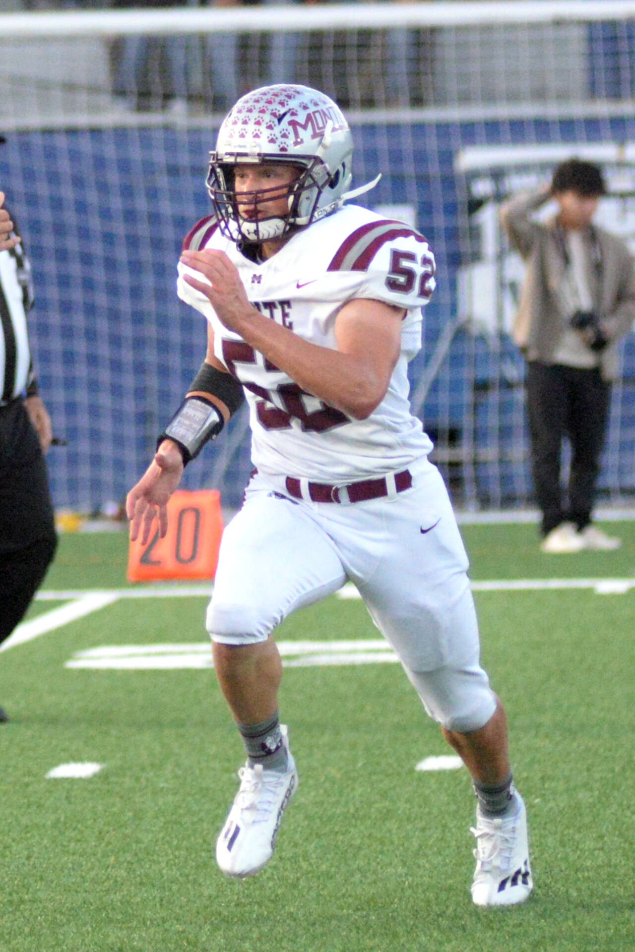 Montesano Claims Four Of Five Top Honors On All League Football List The Daily World 1638