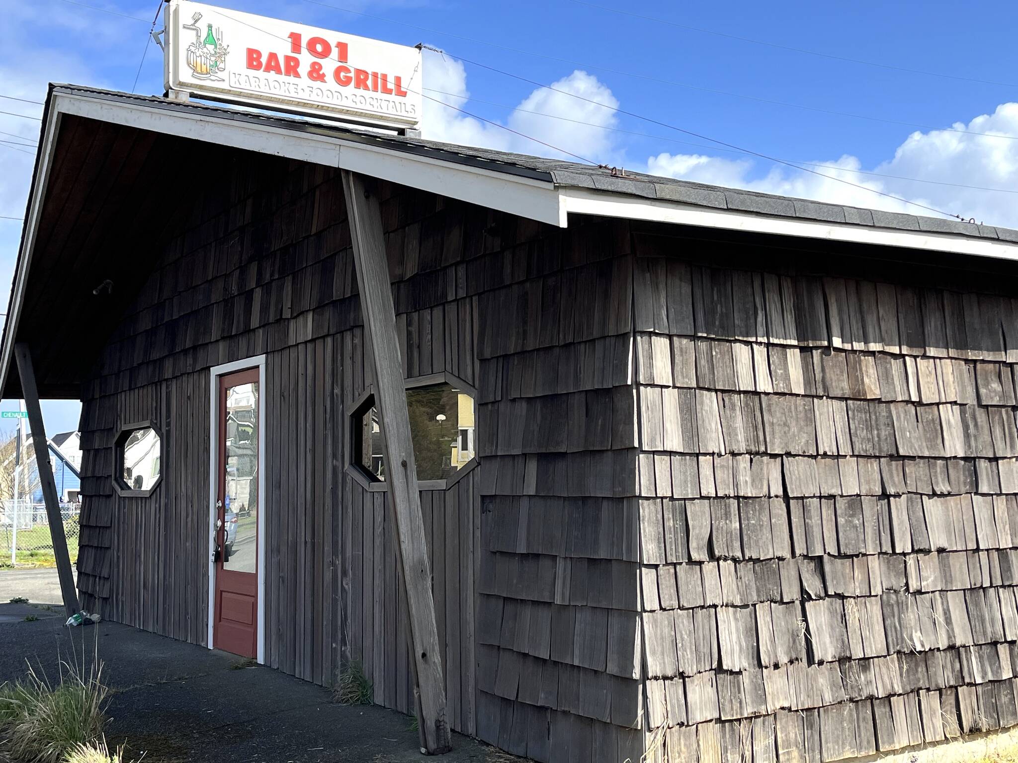 the-local-101-bar-grill-adds-to-hoquiam-s-historic-lore-the-daily-world