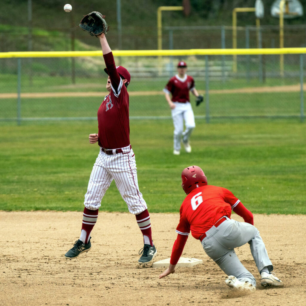 Prep Baseball Roundup: Hoquiam puts it all together for first win of ...