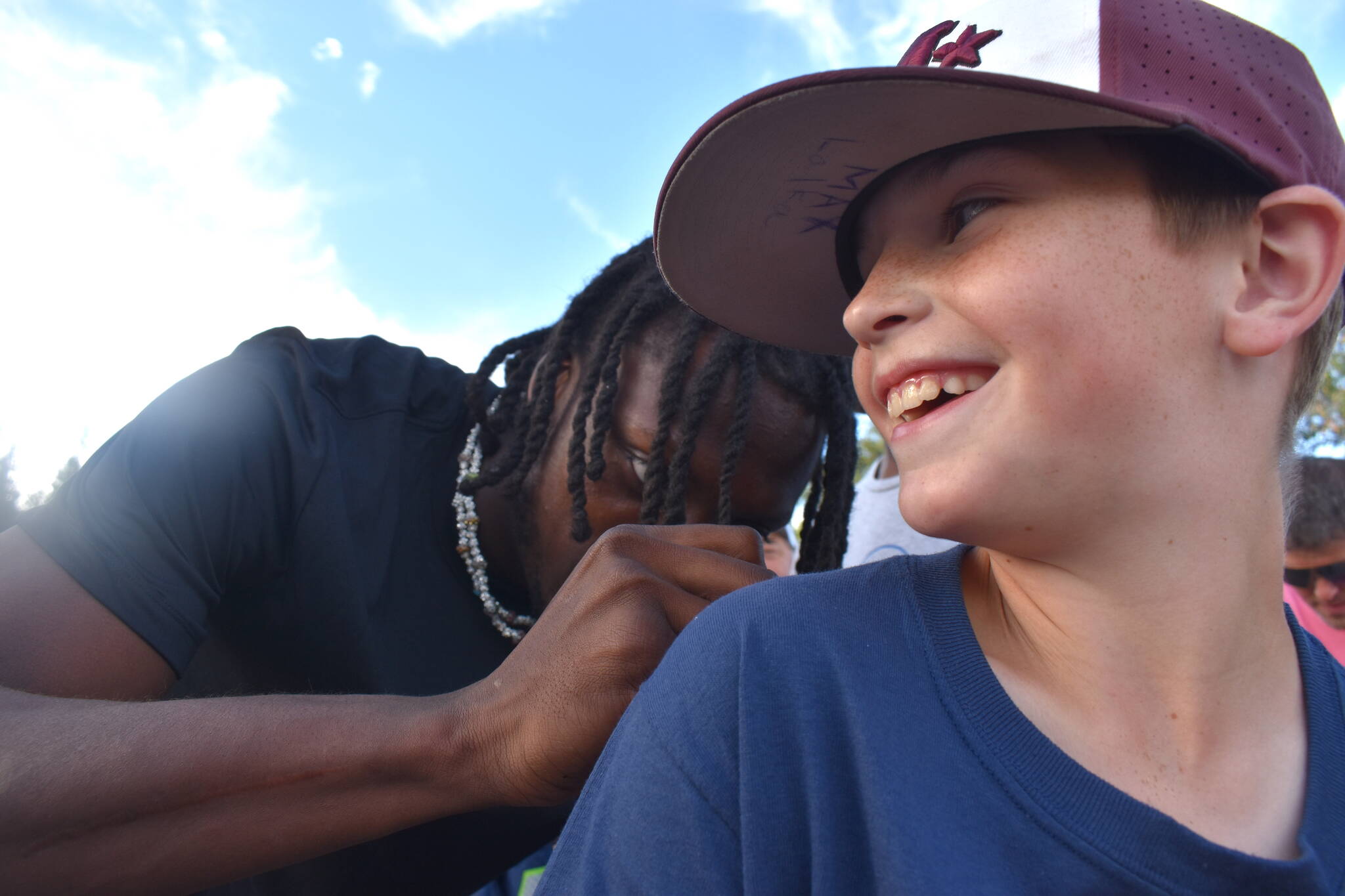 Matthew N. Wells / The Daily World
Tariq Woolen made a lot of people laugh and smile, like this Montesano child, on Saturday at the Grays Harbor County Fair, in Elma.