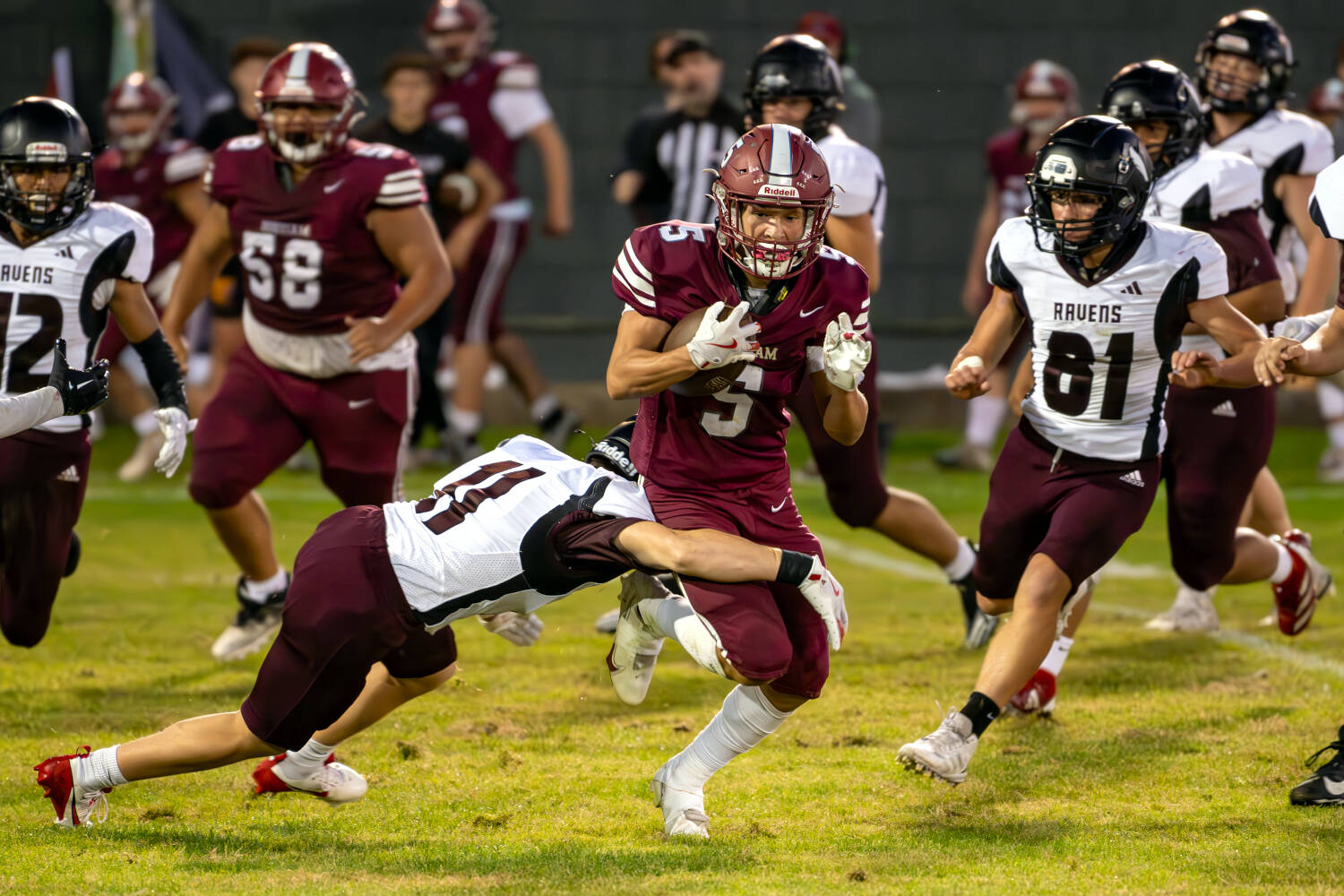 PHOTO BY JIM THRALL / MATFOCUS.COM 
Hoquiam running back Kingston Case (5) rushed for over 100 yards against Raymond-South Bend last week. The Grizzlies will be hoping for their first win over Aberdeen in four seasons when the two Harbor teams face each other on Friday in Aberdeen.