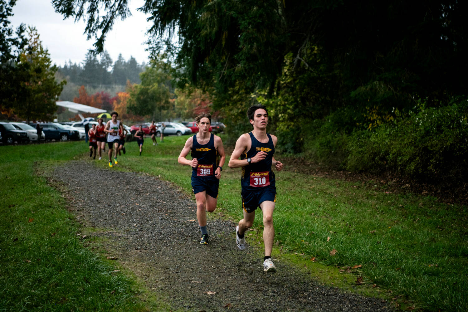 PHOTO BY ALICIA TISDALE Aberdeen’s Toby Nelson (left) and Zeke Olson (right) helped the Bobcats to a victory in a three-team meet on Wednesday at Pioneer Park in Tumwater.