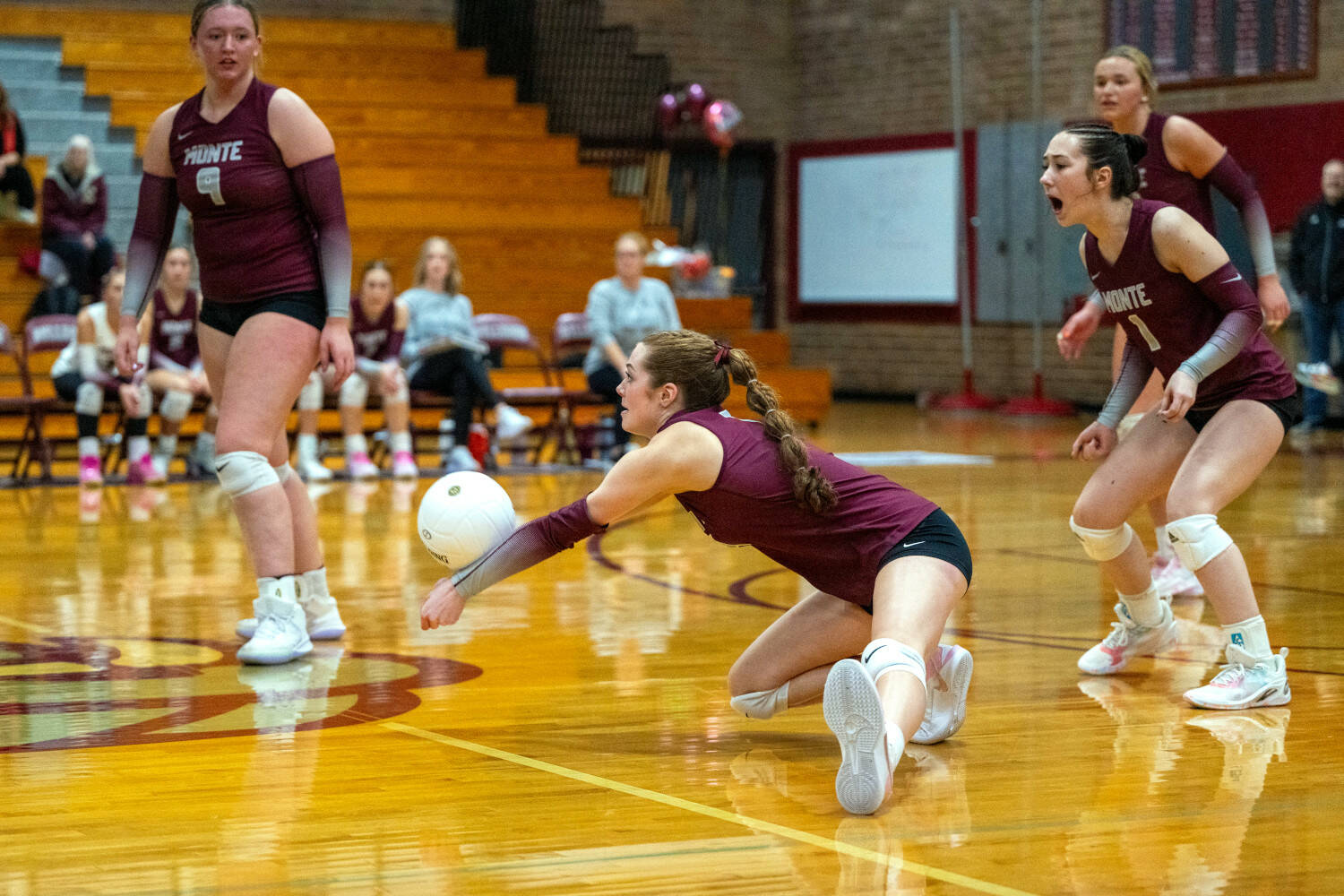 PHOTO BY FOREST WORGUM Montesano’s Grace Gooding records a dig during a 3-0 victory over Rochester on Tuesday at Montesano High School.