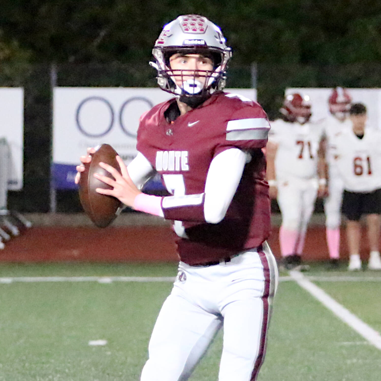 DAILY WORLD FILE PHOTO Montesano quarterback Tyson Perry and the Bulldogs will face Elma in the East County Civil War on Friday at Jack Rottle Field in Montesano.