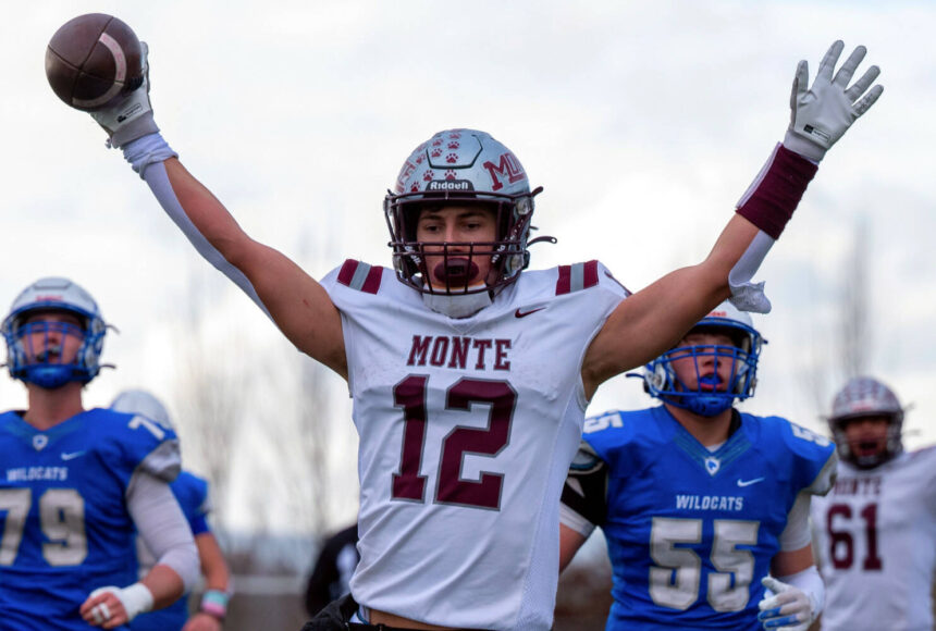 <p>PHOTO BY FOREST WORGUM Montesano’s Toren Crites raises his arms after scoring a touchdown during a 21-10 win over La Center in a 1A State Football quarterfinal game on Saturday at Woodland High School.</p>