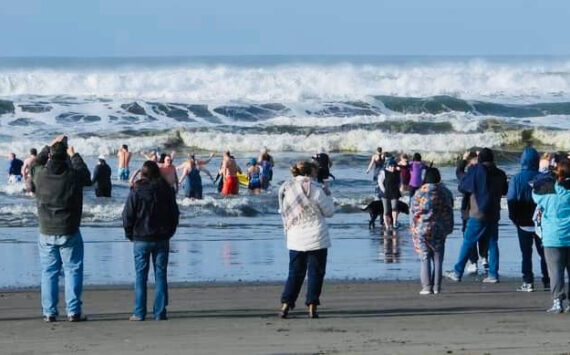 Corinne Srsen photos
Onlookers cheer for the brave during last year’s Ocean Shores Polar Plunge.