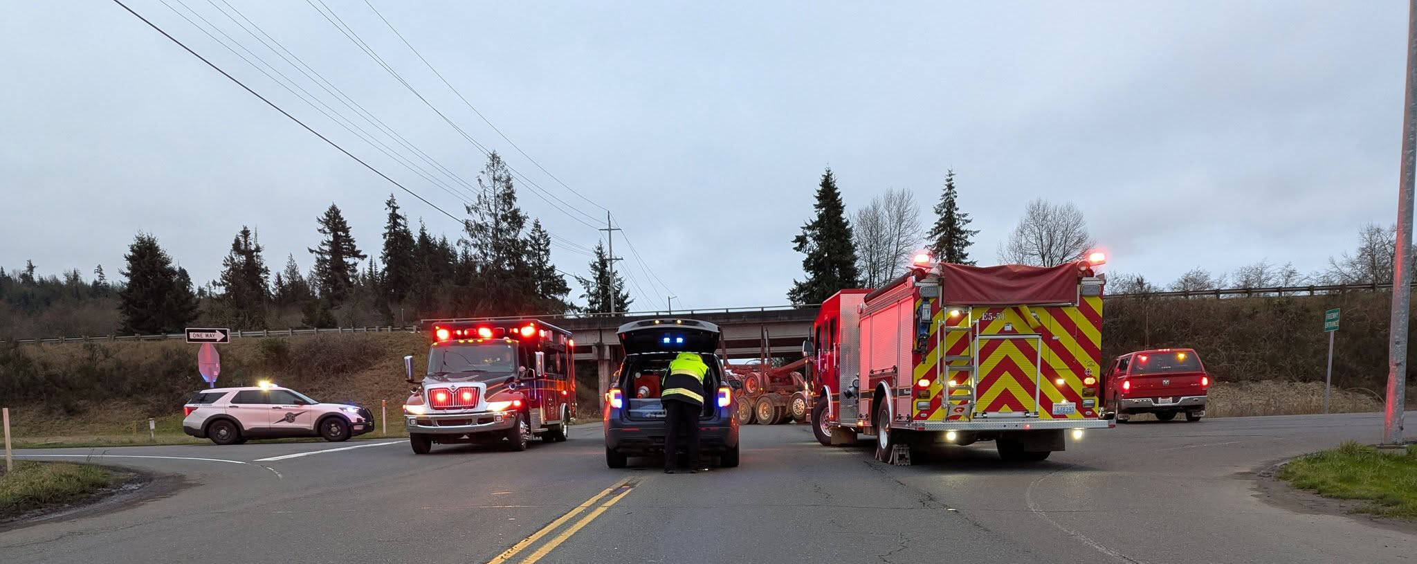 East Grays Harbor Fire and Rescue
The Washington State Patrol and East Grays Harbor Fire and Rescue were on the scene Monday afternoon of a blocking motor vehicle accident at U.S. Highway 12 and the state Route 8 Interchange.