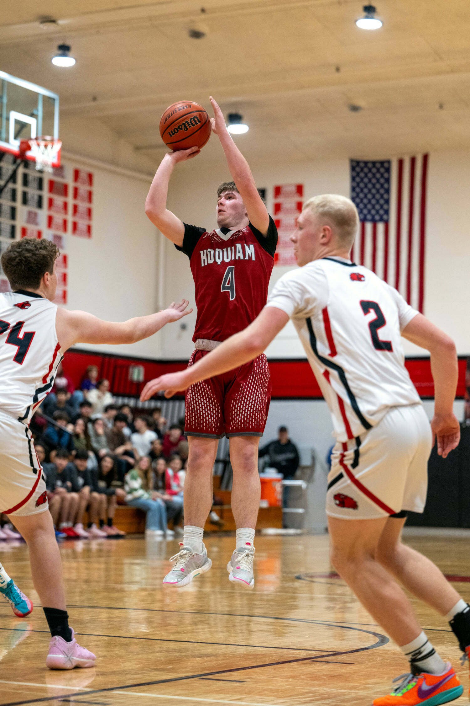 PHOTO BY FOREST WORGUM
Hoquiam's Joey Bozich (4) puts up a jump shot during a 57-41 loss to Tenino on Friday at Tenino High School.