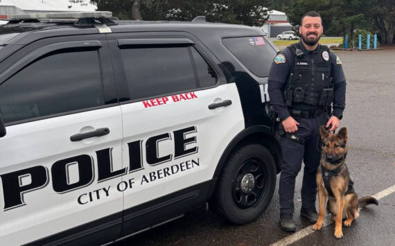 Aberdeen officer Noah Ewing and K-9 Kibo (Aberdeen Police Department)